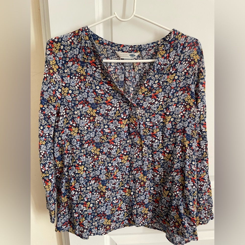 Old-navy multi-colored Blouse, size Large